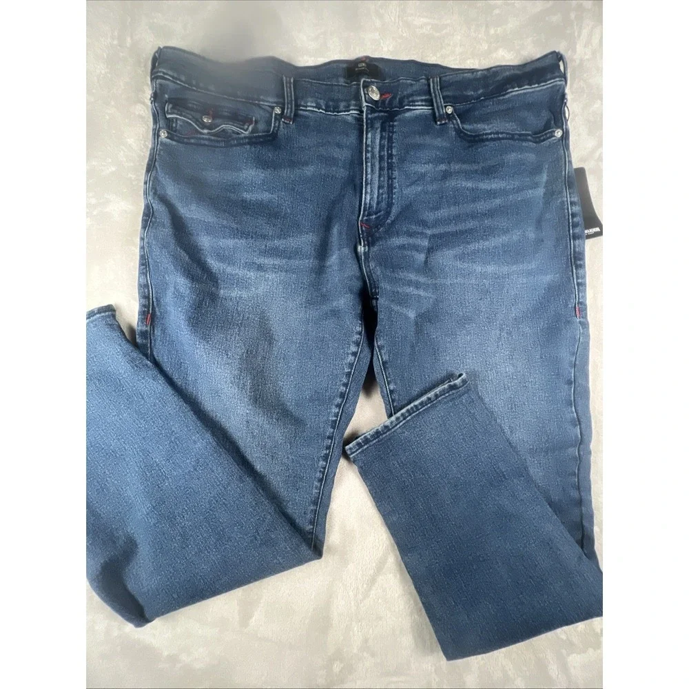 True Religion World Tour Jean Men 42x32 Geno Big Flap Relaxed Denim Red ‎ Stich
